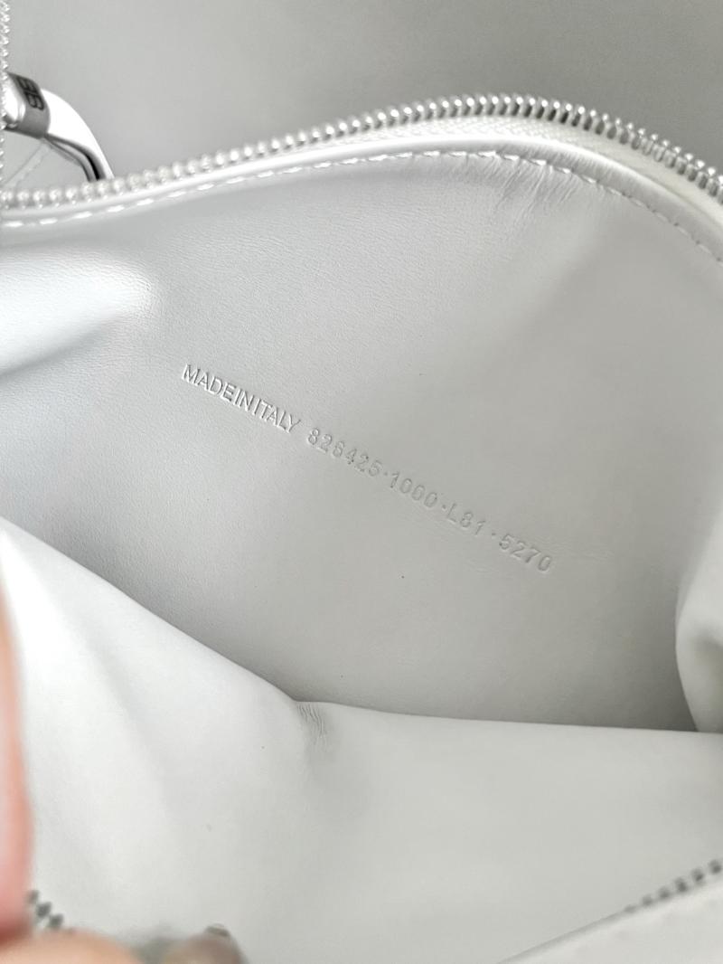Balenciaga Carrie Medium Bowling Bag White 826425