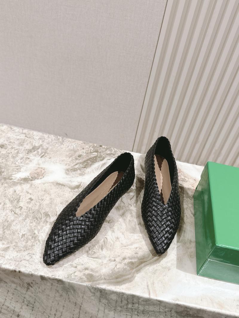 Bottega Veneta Pumps SBVS60201