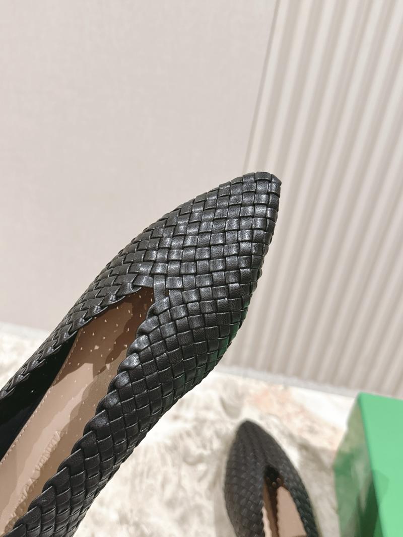 Bottega Veneta Pumps SBVS60201