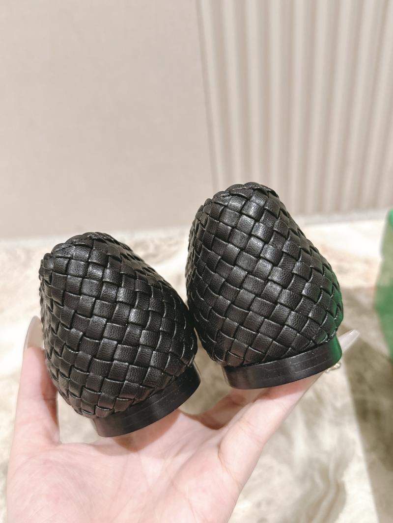 Bottega Veneta Pumps SBVS60201