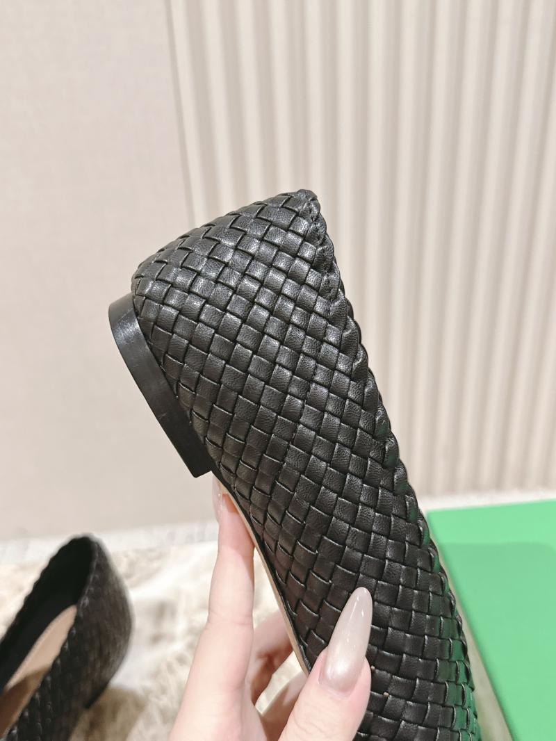 Bottega Veneta Pumps SBVS60201