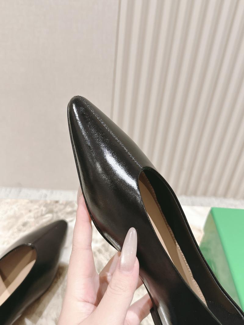Bottega Veneta Pumps SBVS60202