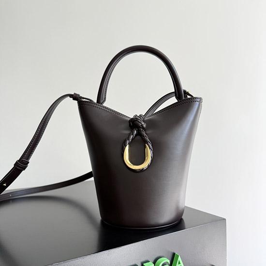 Bottega Veneta Small Liberta Bucket Fondant 815244