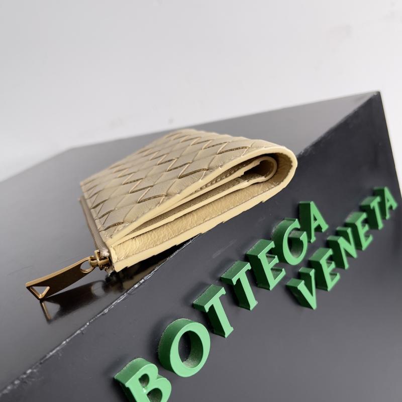 Bottega Veneta Wallet Beige 667468