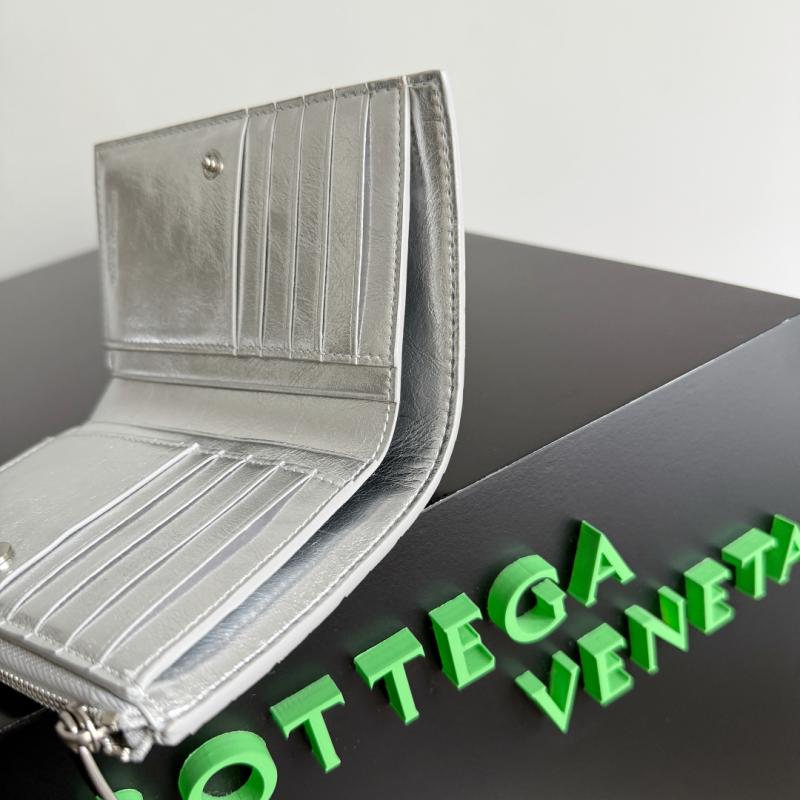 Bottega Veneta Wallet Silver 667468