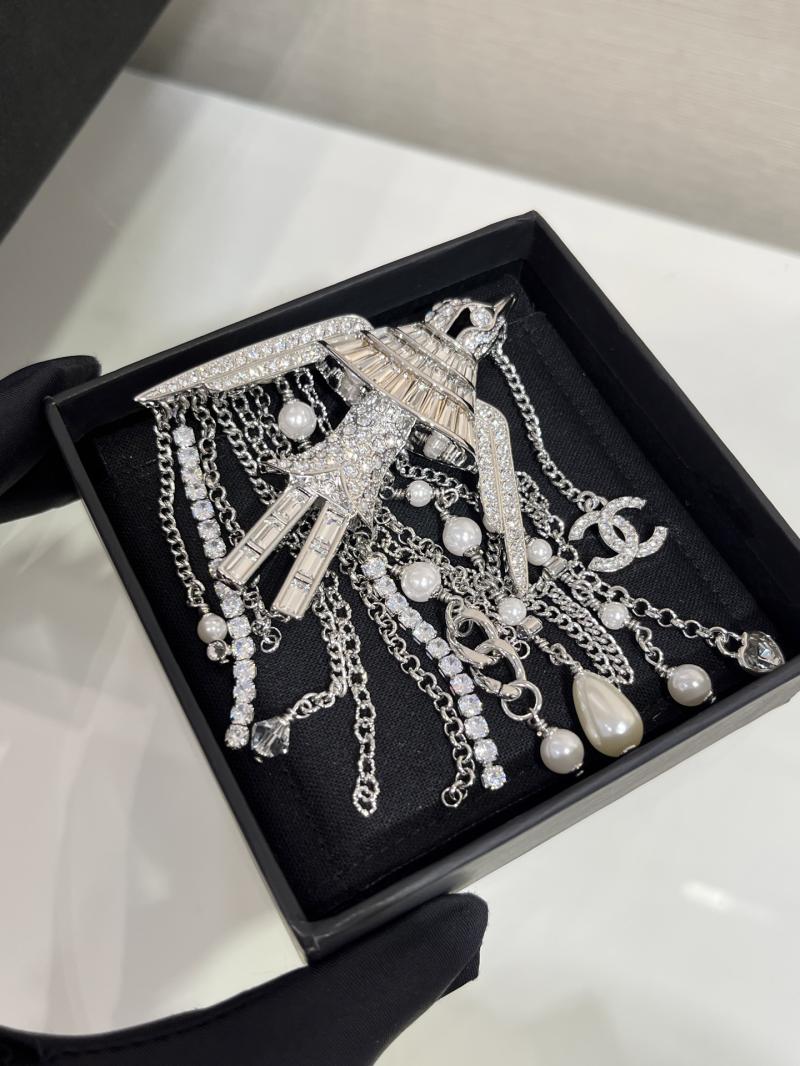 Chanel Brooch YCBR60901