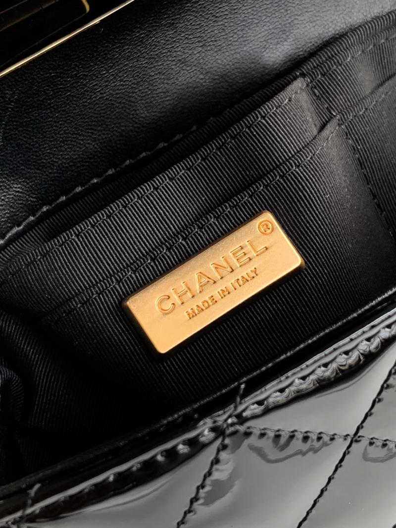Chanel Patent Leather Clutch Black AS2506