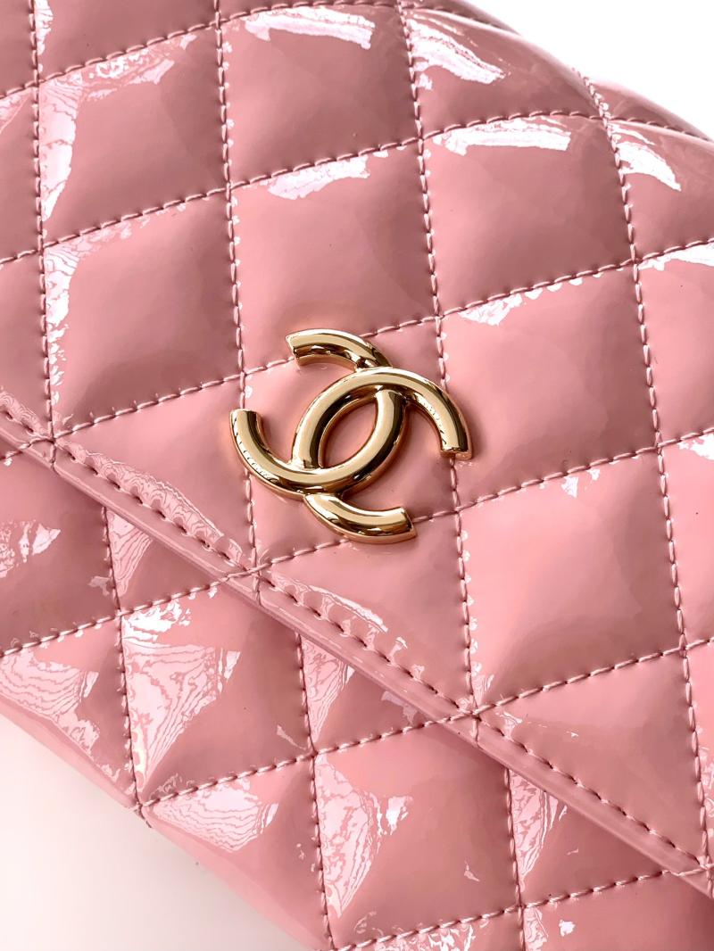Chanel Patent Leather Clutch Pink AS2506