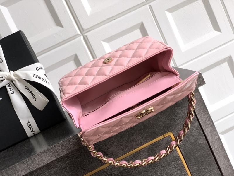 Chanel Patent Leather Clutch Pink AS2506