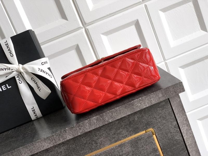 Chanel Patent Leather Clutch Red AS2506