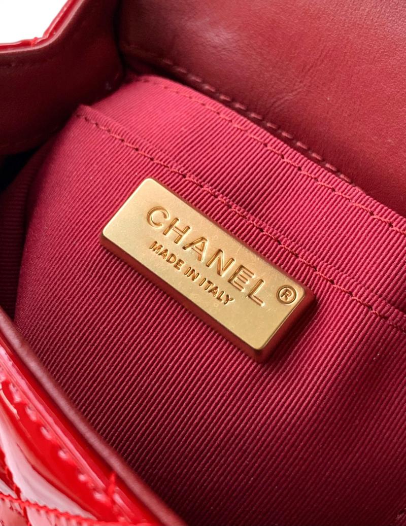 Chanel Patent Leather Clutch Red AS2506