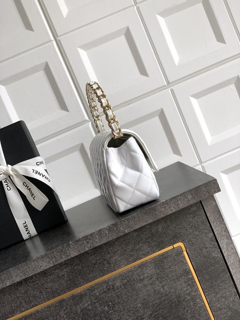 Chanel Patent Leather Clutch White AS2506