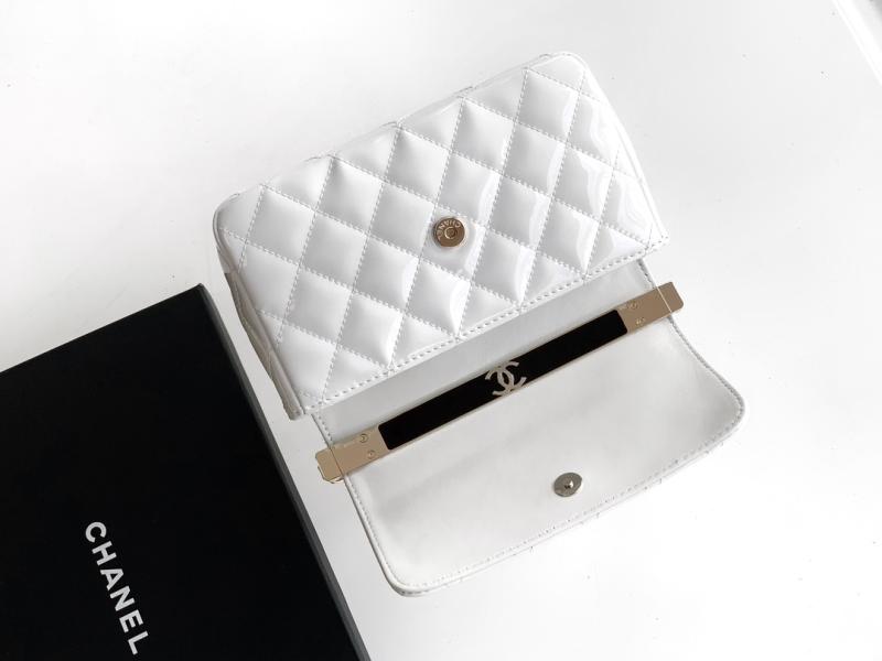 Chanel Patent Leather Clutch White AS2506