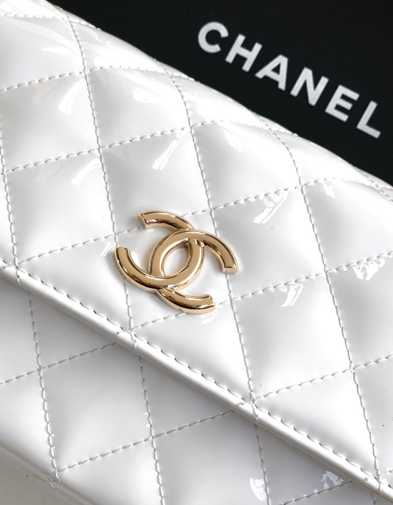 Chanel Patent Leather Clutch White AS2506