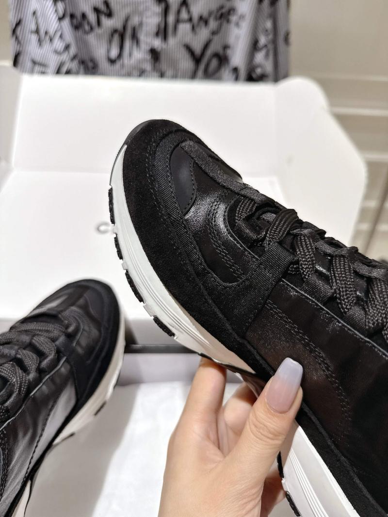 Chanel Sneakers SCS61408