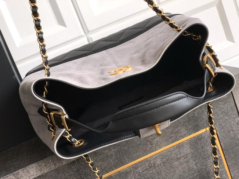 Chanel Suede Shoulder Bag Grey AS61001