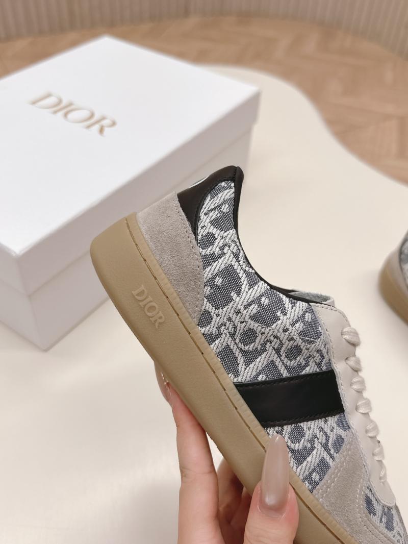Dior Unisex Sneakers SDS61608