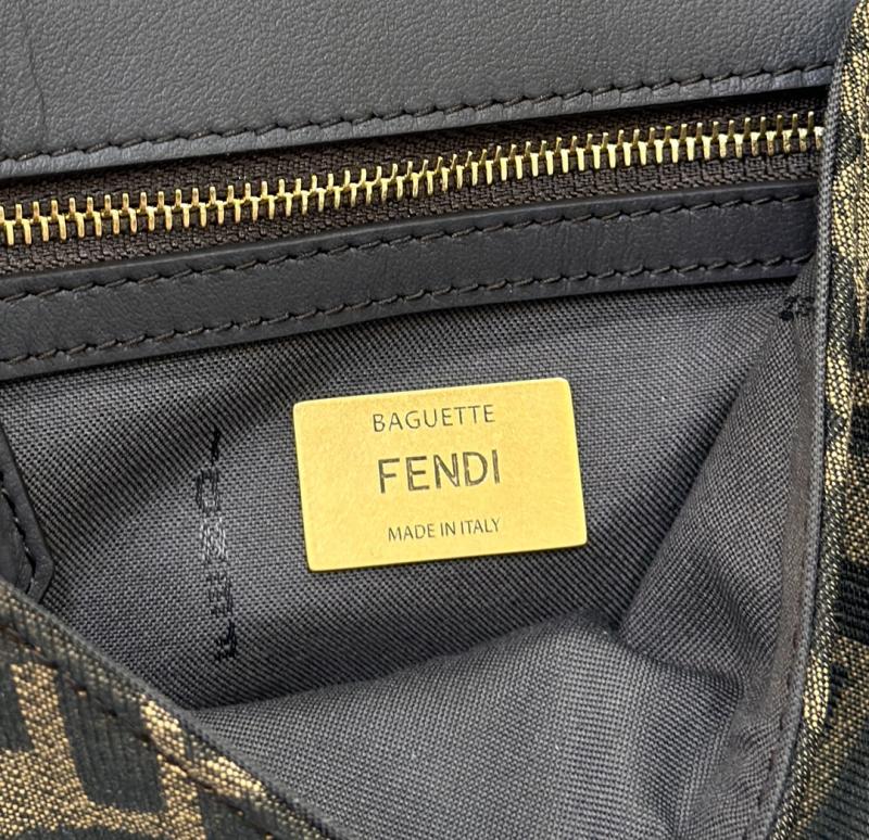Fendi Baguette Chain Midi tapestry fabric bag Brown F8533