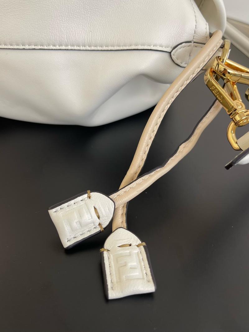 Fendi Mamma Baguette Large White 8BR834