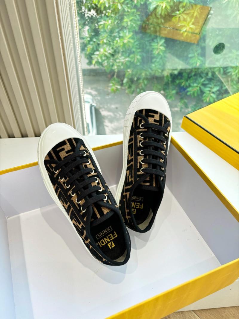 Fendi Sneakers SFS61302