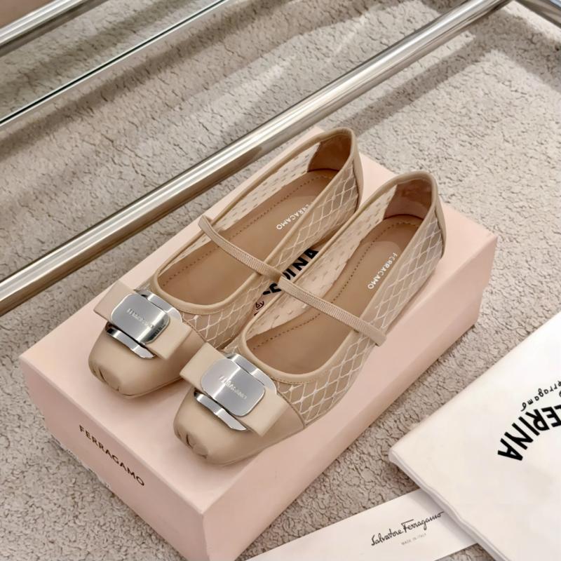 Ferragamo Pumps SFP60101