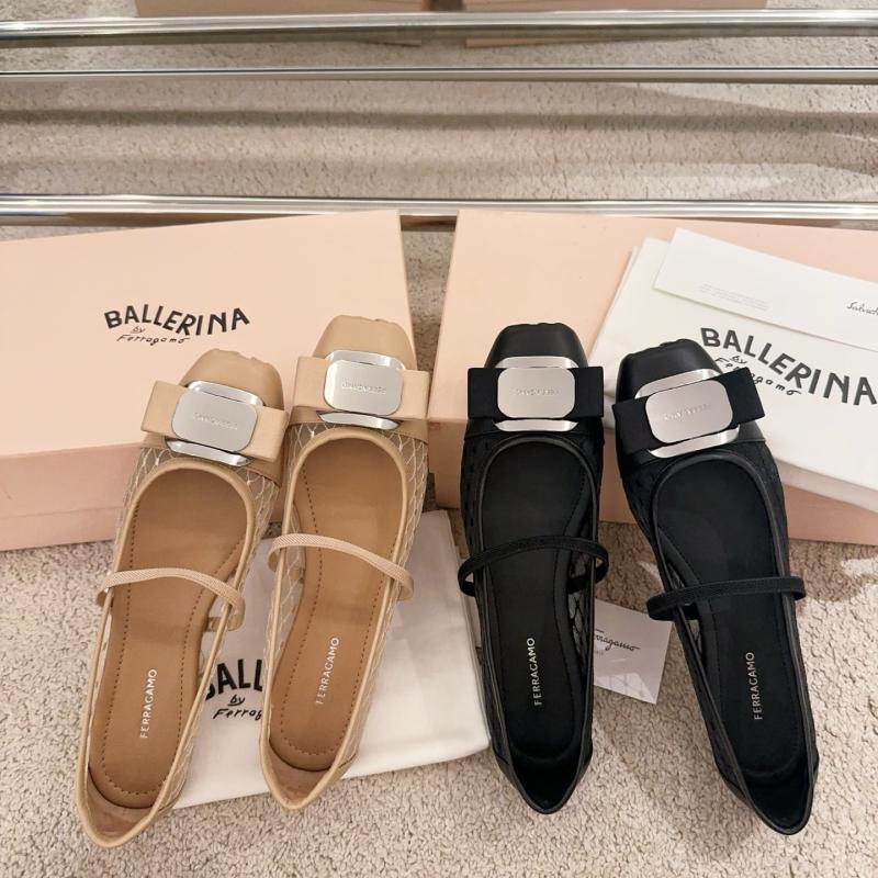 Ferragamo Pumps SFP60101