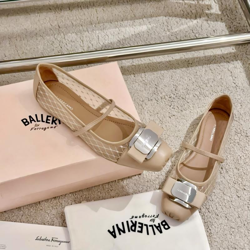 Ferragamo Pumps SFP60101