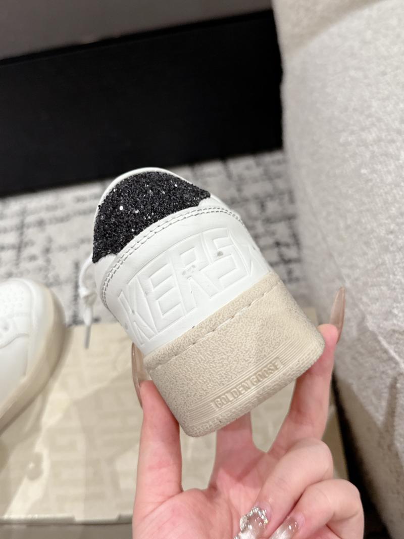 Golden Goose Sneakers SGGS53005