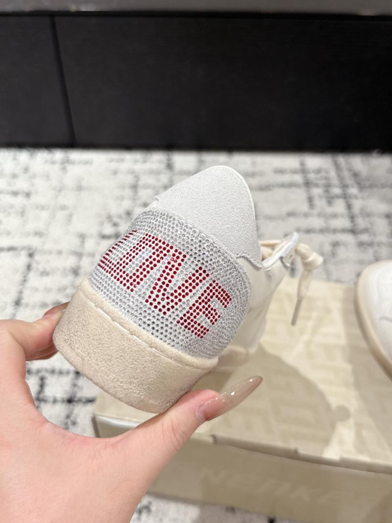 Golden Goose Sneakers SGGS53007