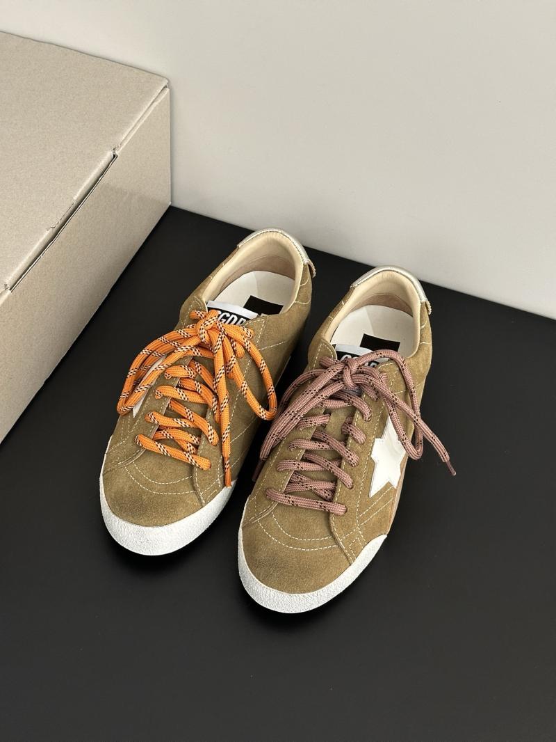 Golden Goose Sneakers SGGS53009
