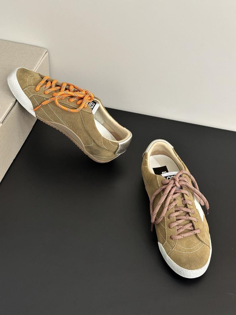 Golden Goose Sneakers SGGS53009
