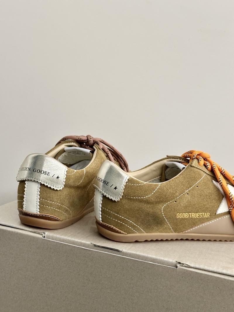 Golden Goose Sneakers SGGS53009