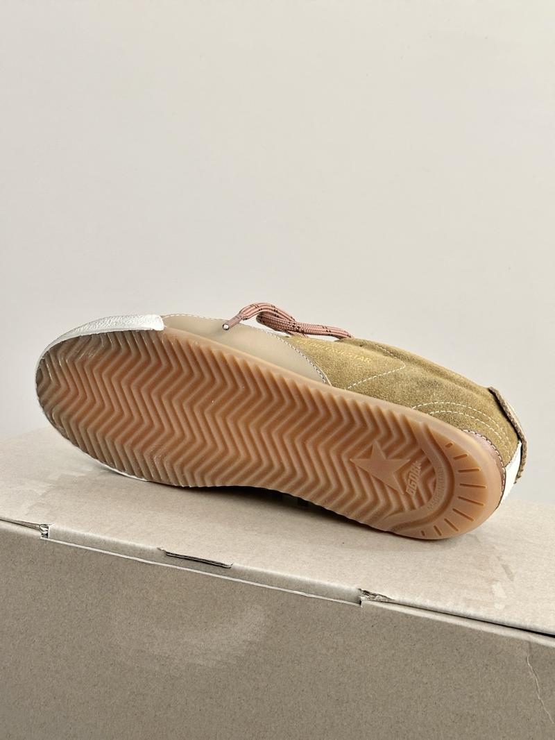 Golden Goose Sneakers SGGS53009