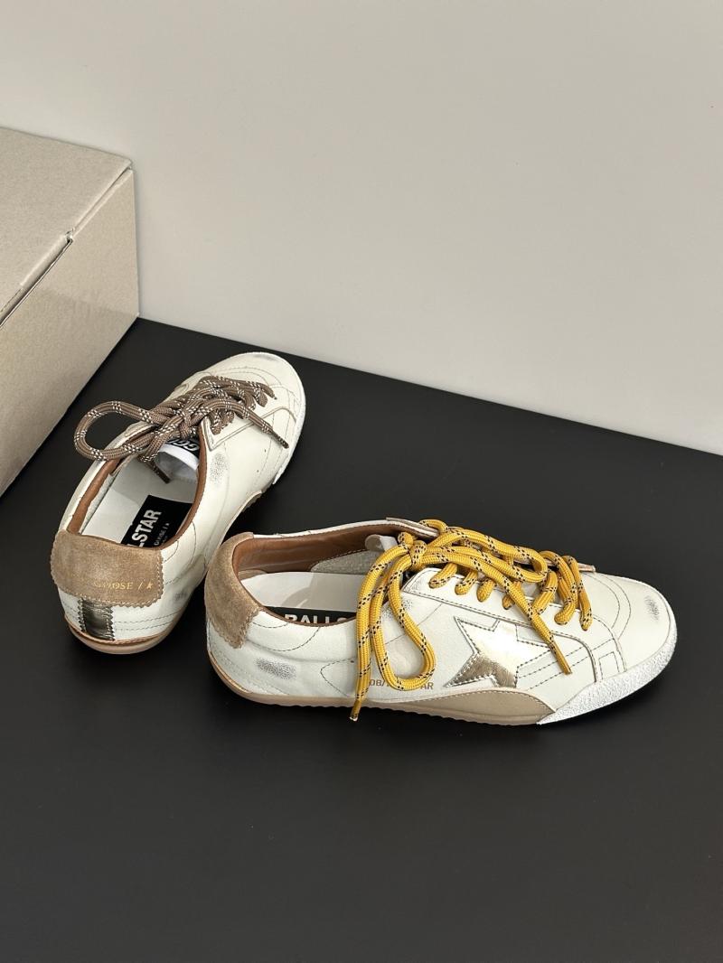 Golden Goose Sneakers SGGS53011