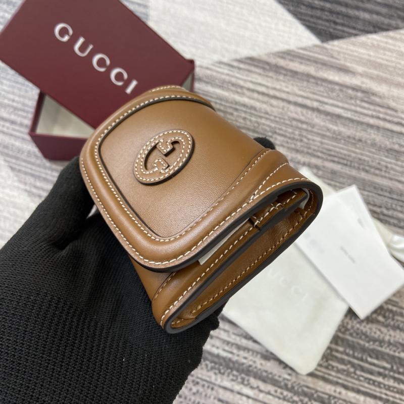 Gucci Blondie card case 818795J