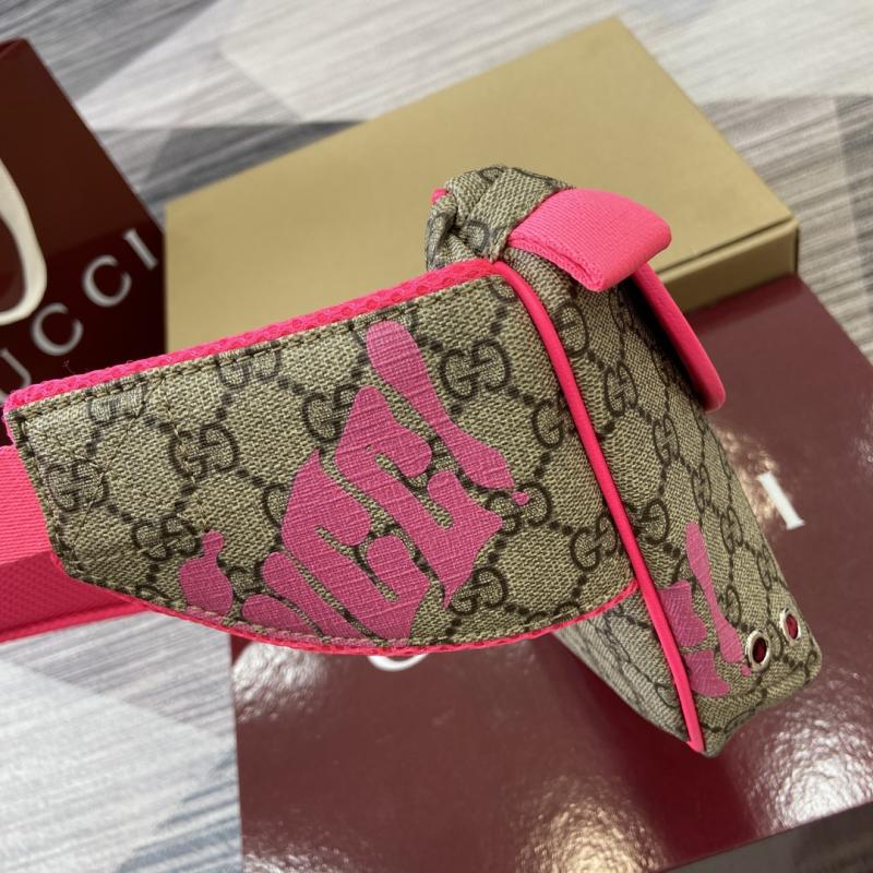 Gucci Large belt bag with print 834963
