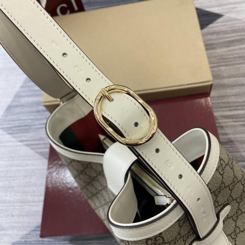 Gucci Paddlelock Medium Shoulder Bag White 839021