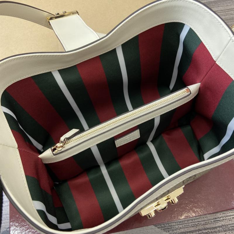 Gucci Paddlelock Medium Shoulder Bag White 839021