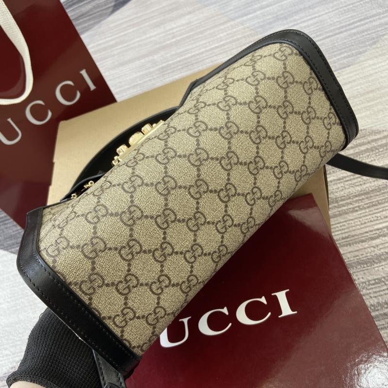 Gucci Padlock medium top handle bag Black 838992