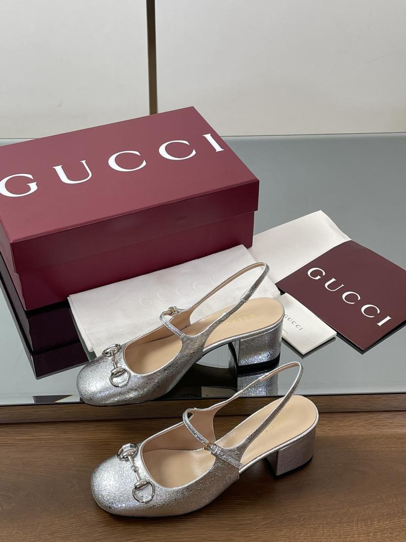 Gucci Pumps SGP61301