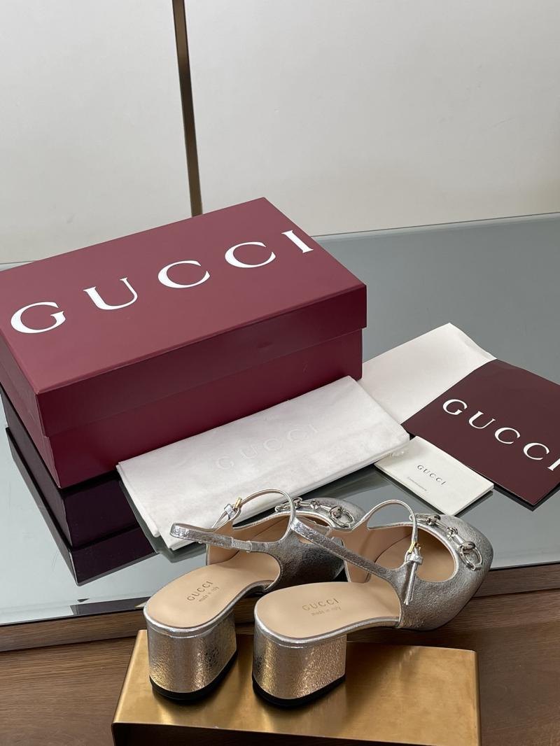 Gucci Pumps SGP61301