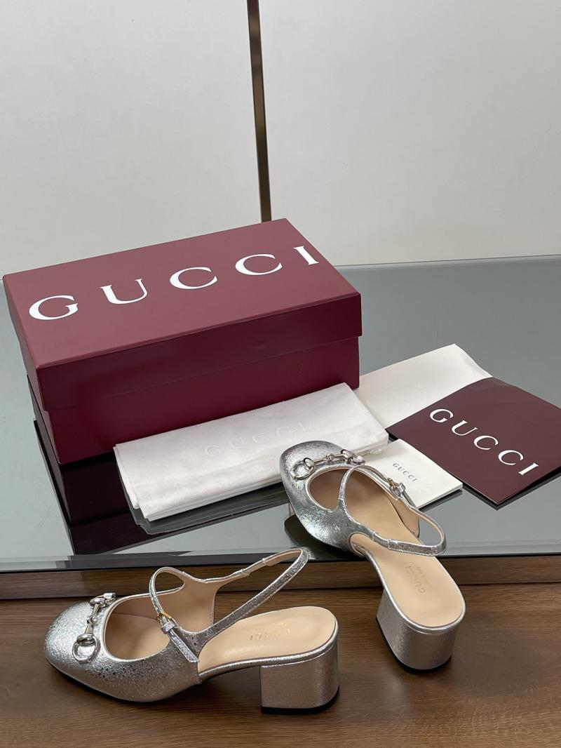 Gucci Pumps SGP61301