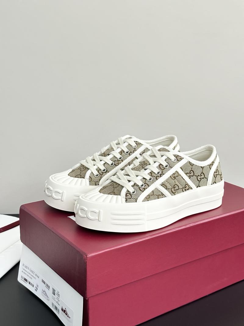 Gucci Sneakers SGS53001