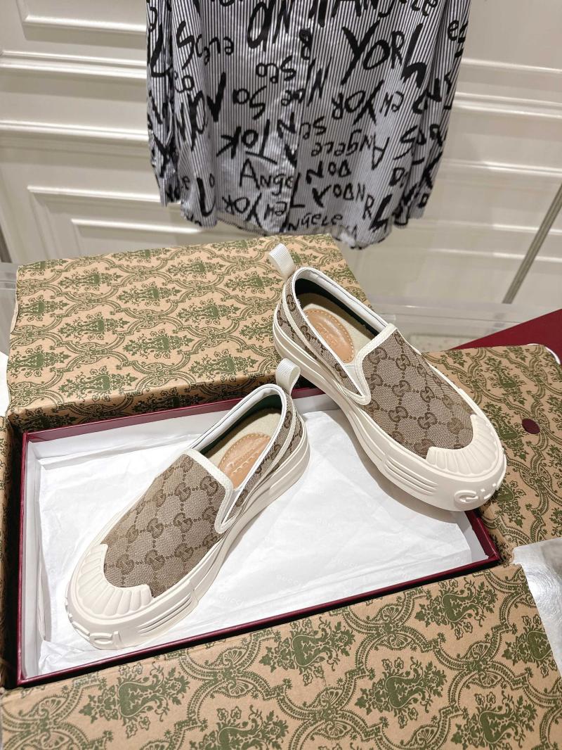 Gucci Sneakers SGS61101