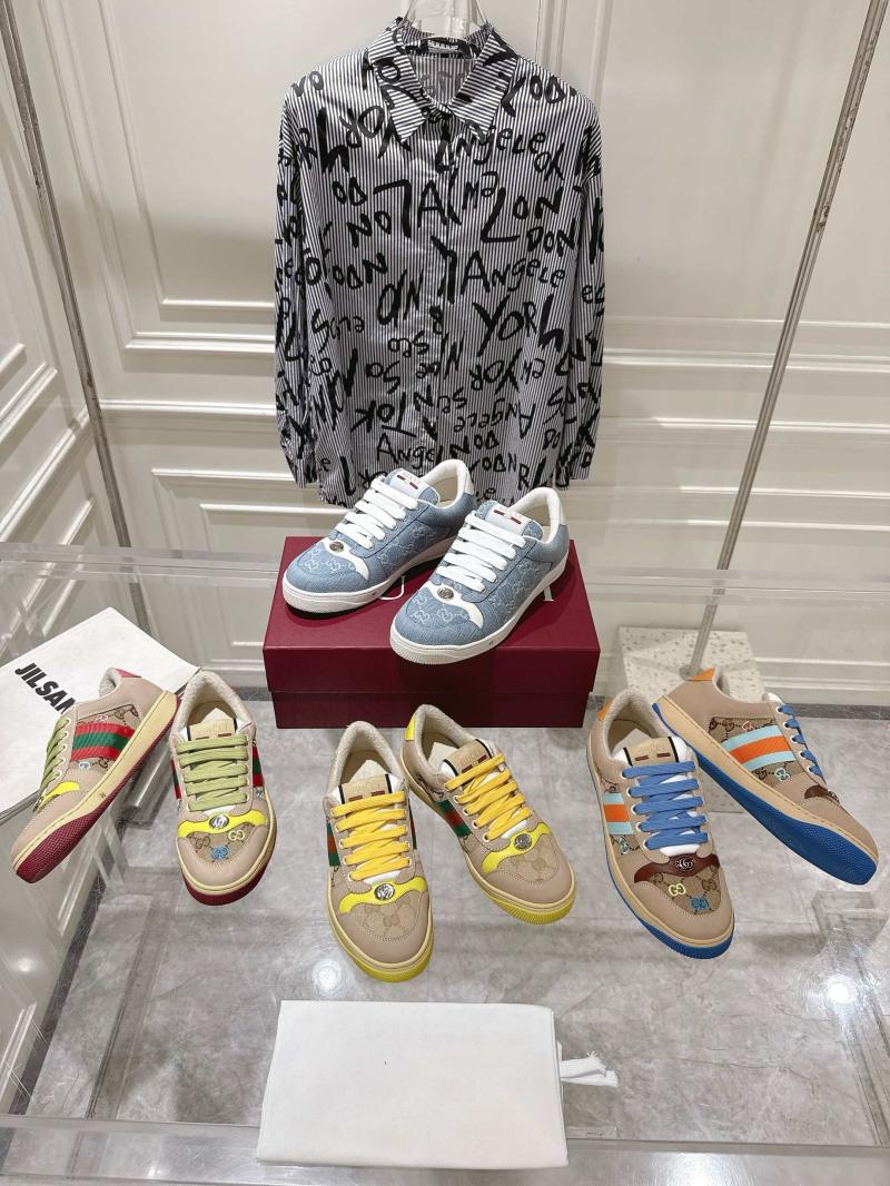 Gucci Unisex Sneakers SGS61105