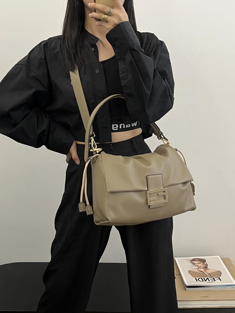 Large Fendi Mamma Baguette Grey 8BR834
