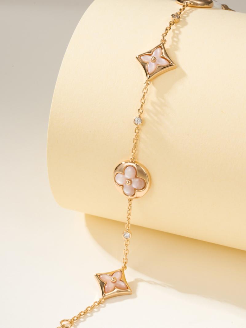 Louis Vuitton Bracelet LB52803