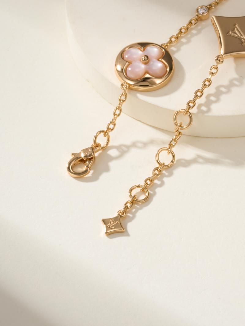 Louis Vuitton Bracelet LB52803