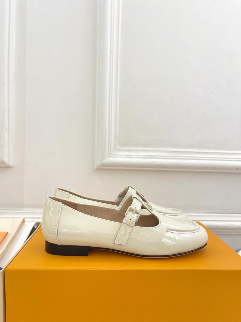 Louis Vuitton Loafers SLL61002
