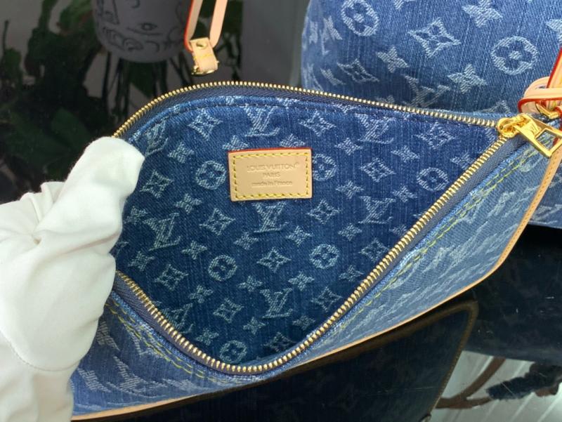 Louis Vuitton Neverfull MM M13192